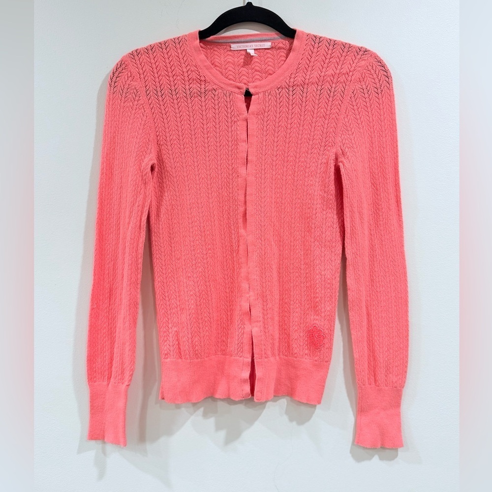 🔥Victoria’s Secret Coral Pink Women's Sweater🔥